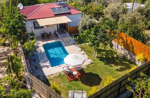 Uzumlu Villa | Private Pool, Jacuzzi, Conservative Honeymoon Villa