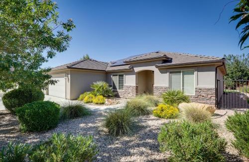 Hurricane House | Private Pool, Mtn Views! Hurricane Group Getaway