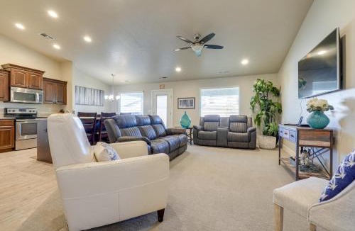 Hurricane House | Private Pool, Mtn Views! Hurricane Group Getaway