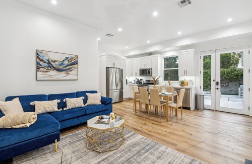 Burbank House | Private Pool Oasis Bright 3BR Getaway