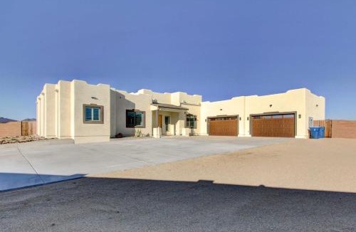Anthem House | Private Pool! Oasis-Like Group Getaway in Phoenix