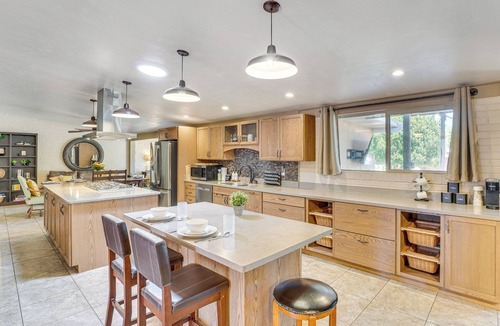 Tucson House | Private Pool Paradise! Relaxing Tucson Retreat