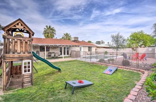 Parque Vista Estates House | Private Pool + Playground: Phoenix Family Home!