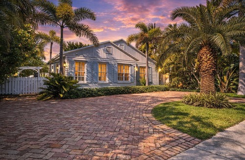 Old Northwood Historic District House | Private pool retreat near downtown & beach