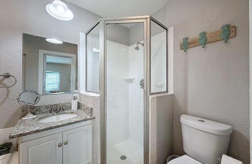 Pinellas Park House | Private Pool Retreat Near Beaches Downtown St Pete