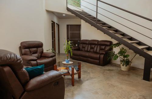 Jaco Villa | Private pool & rooftop patio Hot tub, AC, WI-FI