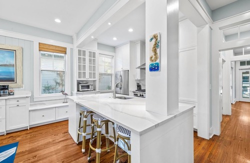 Forest District House | Private Pool! Sitting Spa! Community Amenities! 4 Bikes!