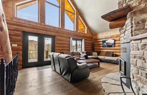 Saint Come Ski Chalet | Private Pool - Spa - Pool Table - Le St-Come