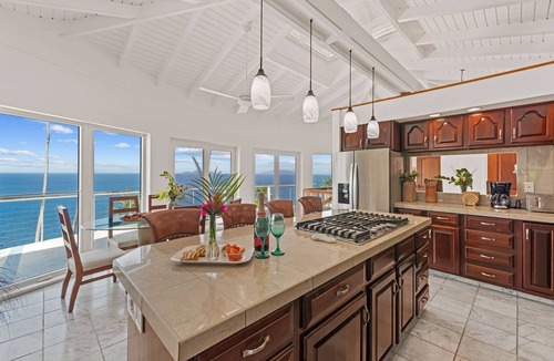 Estate Lovenlund Villa | Private Pool, Sun Deck, Cliffside, Ocean Views, AC