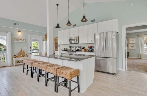 Gulfview Heights House | 🏖️Private Pool | Golf Cart | Game Room | Fire Pit | Blue Betty🌊