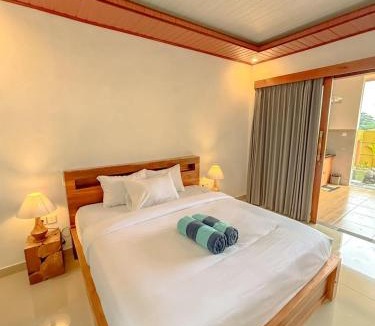 Pejeng Kawan Villa | Private Pool Villa 1BR with Kitchen & Dining