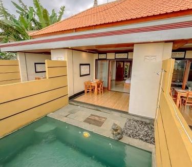 Pejeng Kawan Villa | Private Pool Villa 1BR with Kitchen & Dining