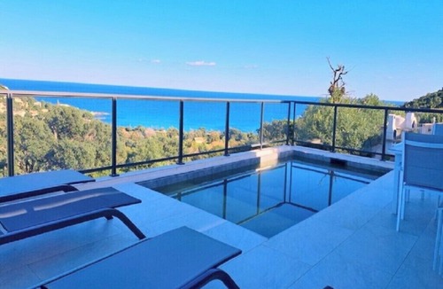 Tarcu Villa | PRIVATE POOL VILLA - 2 BEDROOMS - WALKING DISTANCE TO BEACH (800 M)