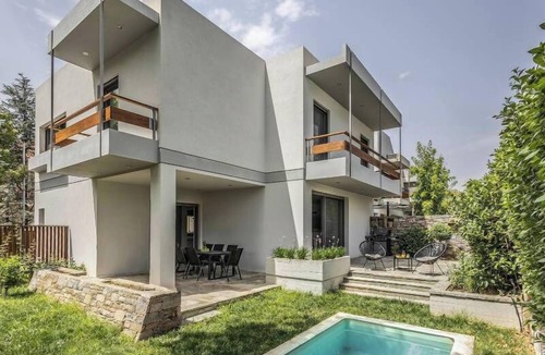 Kifisia Villa | Private pool Villa