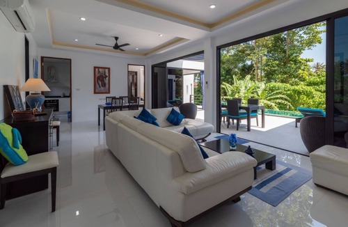 Lamai Villa | Private Pool Villa with Jungle view - 4nbed - Free Parking - 5 min to Beach