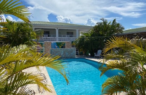 Tierras Nuevas Poniente Apartment | Private Studio at El Flamingo Beach Club