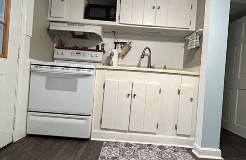 Charlestown Apartment | Private Quiet Clean Beach apartment