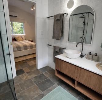 Doonan House | Private Rainforest Guesthouse in Doonan