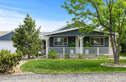 Wheat Ridge House | Private Refuge, Great Space to Work and Play!