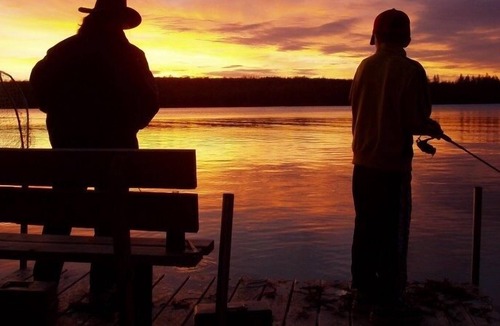 Iron River House | Private Relaxation on Quiet Iron Lake - da Lake House with 300'+ lake frontage