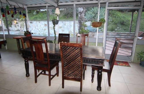 Fullerton House | Private & Relaxing Resort Like Home with Pool, 4 Bedrooms, Close To Attractions