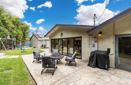Los Alamitos House | Private Resort-Style Retreat near Disney & Beaches!