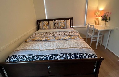 Elderslie House | Private Rm7 in Elderslie