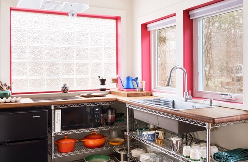 Kingston Cottage | Private romantic Kingston cottage with vintage finds & Studio Ghibli nature vibe