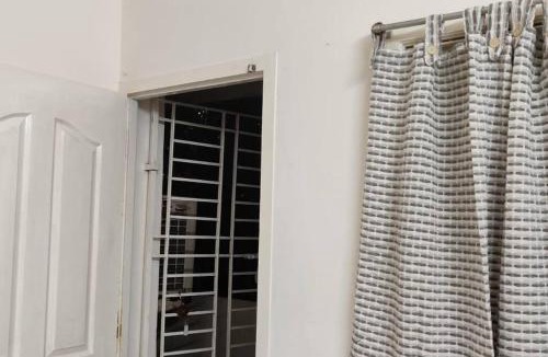 Sholinganallur Apartment | private room 1.5km from the beach in sholinganallur