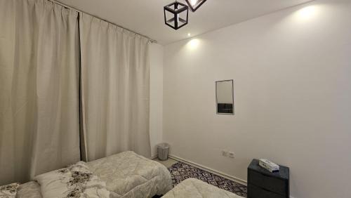 Dubai Apartment | Private Room and balcony in a Villa