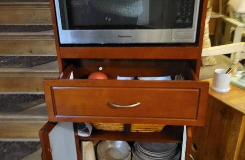 Chariton County Apartment | Private Room and Living Room on Beautiful Lakefront Getaway