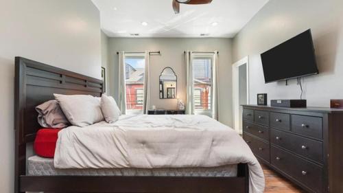 Central Northside Apartment | Private Room at North Shore Nest