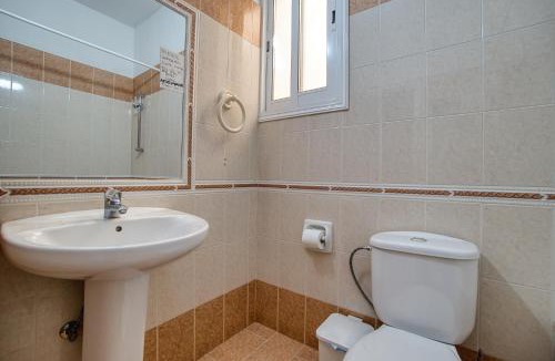 Universal House | Private Room in shared apartment