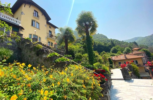 Vezio Villa | PRIVATE ROOM IN VILLA with terrace, various gardens and barbecue.