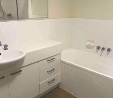 Kippa-Ring House | Private Room with Separate Bath in Shared Accommodation with Private Access