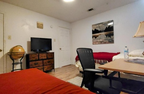 Plano House | Private Rooms at US75 Central Plano