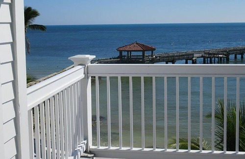 Old Town Resort | Private Sandy Beach Coconut Beach Retreat+Amenities, 2BR Suite