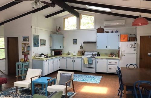 East Chop House | Private setting nestled in the heart of East Chop.