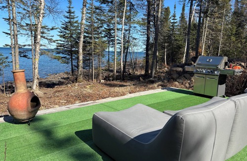 Hovland Cabin | Private Shoreline on Lake Superior