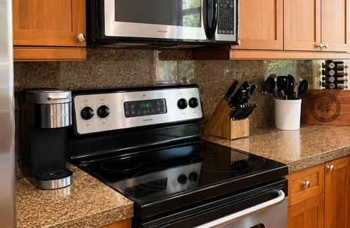 The Highlands House | Private Shuttle to Ski Resort