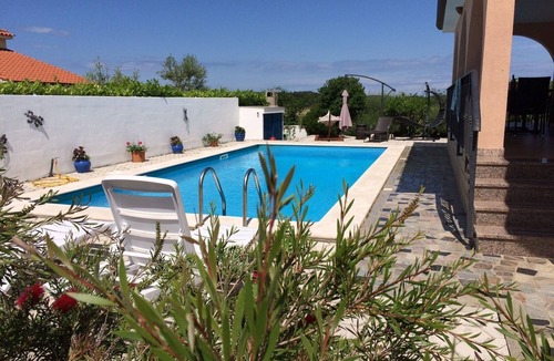 Dracevac Villa | Private South-Facing Pool. Village Location. Near Beaches. AirCon/WiFi.