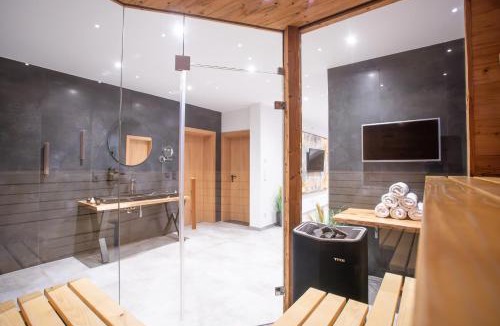 Garmisch-Partenkirchen Apartment | Private Spa & Garden Alpi mit Sauna und Whirlpool