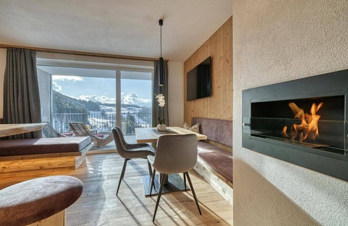 Avelengo Apartment | Private Spa Lodge with Sauna and Bathtub – 'Nidum'