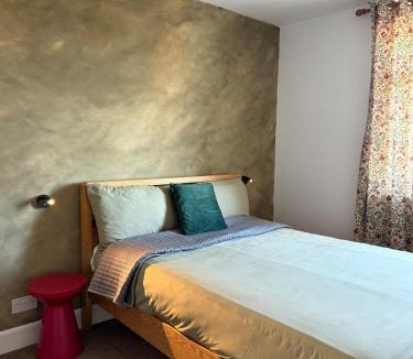 Totton Apartment | Private Spacious One-Bedroom Flat - Located Between the City Centre and the New Forest