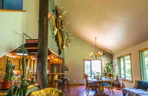 Slocan Park House | Private, Spacious Slocan Valley Home