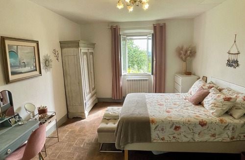 Tuoro sul Trasimeno House | Private Stone Cottage with Starlink & Lake Views - Remote Workers' Dream!