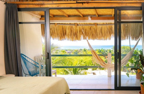 Emiliano Zapata Apartment | Private Studio - Pool- Ocean View - Walk to La Punta Beach- Free Breakfast