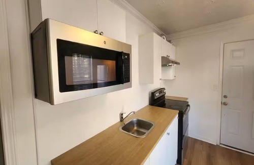 Lawrenceville Apartment | Private Studio near Downtown Lawrenceville.