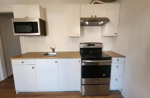 Lawrenceville Apartment | Private Studio near Downtown Lawrenceville.