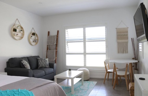 Werri Beach Apartment | Private Studio Room
